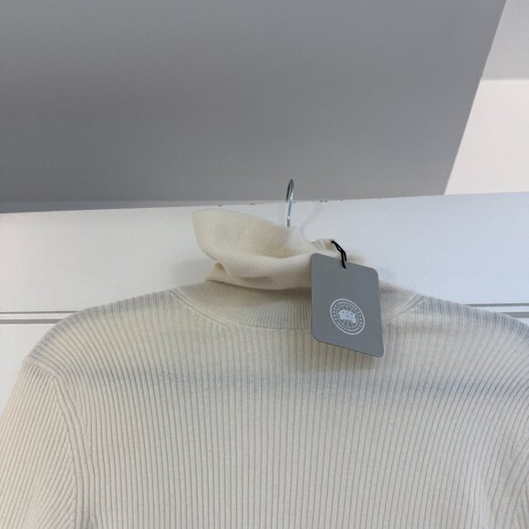 NWT Canada Goose Ladies Georgian Slim Turtle Neck Sweater North Star White Wool - Picture 7 of 10